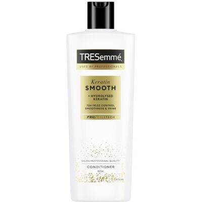 TRESemmé Keratin Smooth Conditioner - Péče o vlasy pro ženy TRESemmé Keratin Smooth Conditioner - Péče o vlasy pro ženy