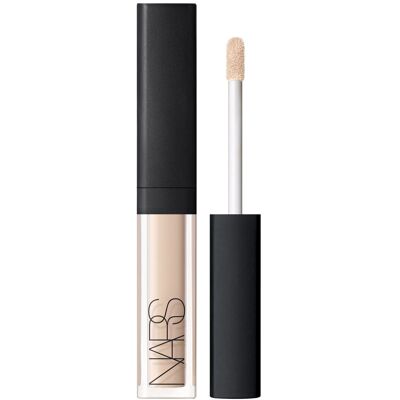 NARS Mini Radiant Creamy Concealer - Chantilly - Korektor NARS Mini Radiant Creamy Concealer - Chantilly - Korektor