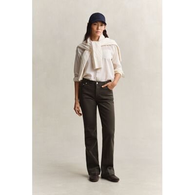 DŽÍNY GANT SLIM FLARE COLOR JEANS DARK MOSS GREEN 28 female DŽÍNY GANT SLIM FLARE COLOR JEANS DARK MOSS GREEN 28 female