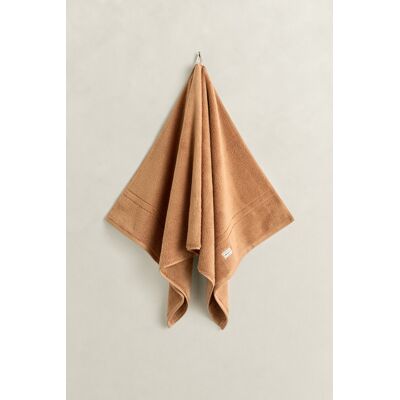 RUČNÍK GANT PREMIUM TOWEL 70X140 BUTTERNUT BEIGE 70x140 unisex RUČNÍK GANT PREMIUM TOWEL 70X140 BUTTERNUT BEIGE 70x140 unisex