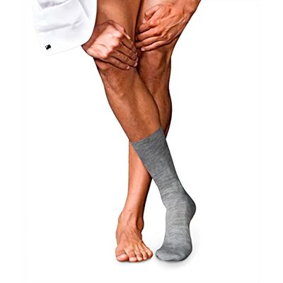 FALKE Herren No. 6 Socken atmungsaktive klimaregulierende geruchshemmende Wolle Seide hochwertig elegant verstärkte Herrensocken flache Naht druckfreie Fußspitze fein einfarbig Business 1 Paar mit Merinowolle & Seide FALKE Herren No. 6 Socken atmungsaktive klimaregulierende geruchshemmende Wolle Seide hochwertig elegant verstärkte Herrensocken flache Naht druckfreie Fußspitze fein einfarbig Business 1 Paar mit Merinowolle & Seide