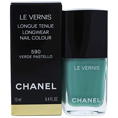 Chanel Leštěnka na nehty Chanel Leštěnka na nehty