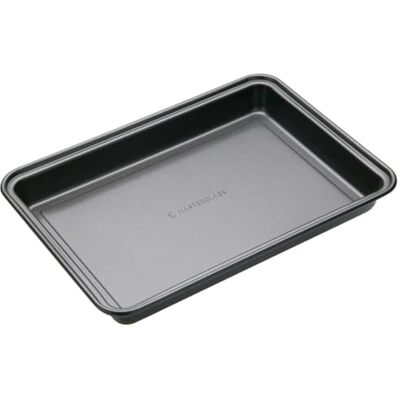 Master Class Nepřilnavá hnědá pánev MasterClass s nepřilnavým povrchem bez PTFE, PFOA a BPA, robustní 1 mm silná uhlíková ocel, 27 cm × 20 cm, černá Master Class Nepřilnavá hnědá pánev MasterClass s nepřilnavým povrchem bez PTFE, PFOA a BPA, robustní 1 mm silná uhlíková ocel, 27 cm × 20 cm, černá