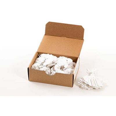 HERMA 6925 závěsné etikety s bílou nití, 1000 kusů, 25 x 38 mm, délka provázku cca 8 cm, velký karton cenové štítky značkovací štítky přívěsek k popisování, bílé HERMA 6925 závěsné etikety s bílou nití, 1000 kusů, 25 x 38 mm, délka provázku cca 8 cm, velký karton cenové štítky značkovací štítky přívěsek k popisování, bílé