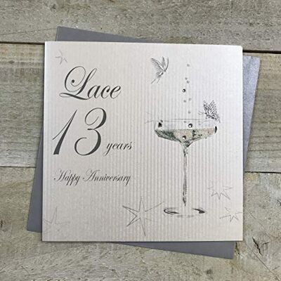 White Cotton Cards Ručně vyráběná blahopřání ke 13. výročí White Cotton Cards Ručně vyráběná blahopřání ke 13. výročí