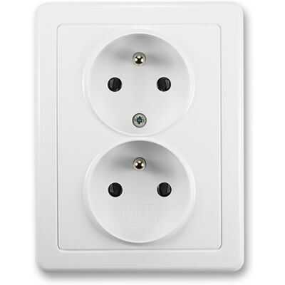 Zásuvka 230 V dvojnásobná kompletní ABB Swing jasně bílá Zásuvka 230 V dvojnásobná kompletní ABB Swing jasně bílá