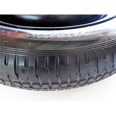 Sada - Dojezdové kolo NISSAN PULSAR R16 5x114,3x66,1 + gola klíč + hever + obal na hever Sada - Dojezdové kolo NISSAN PULSAR R16 5x114,3x66,1 + gola klíč + hever + obal na hever