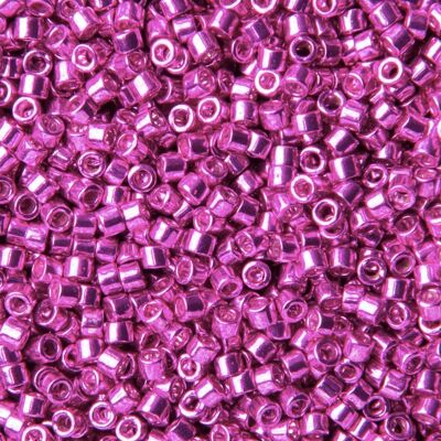 Miyuki Rokajlové korálky - Miyuki Delica 11/0 (DB-422) Galvanized Magenta - 15 g Miyuki Rokajlové korálky - Miyuki Delica 11/0 (DB-422) Galvanized Magenta - 15 g