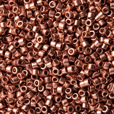 Miyuki Rokajlové korálky - Miyuki Delica 11/0 (DB-040) Bright Copper Plated - 15 g Miyuki Rokajlové korálky - Miyuki Delica 11/0 (DB-040) Bright Copper Plated - 15 g