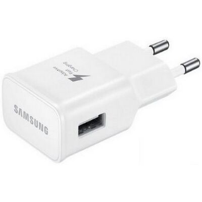 Originální cestovní adaptér Samsung EP-TA20EWE s funkcí rychlonabíjení bílý 15W Originální cestovní adaptér Samsung EP-TA20EWE s funkcí rychlonabíjení bílý 15W