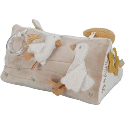 Little Dutch Polštářek trojhranný s aktivitami Newborn Naturals Little Dutch Polštářek trojhranný s aktivitami Newborn Naturals