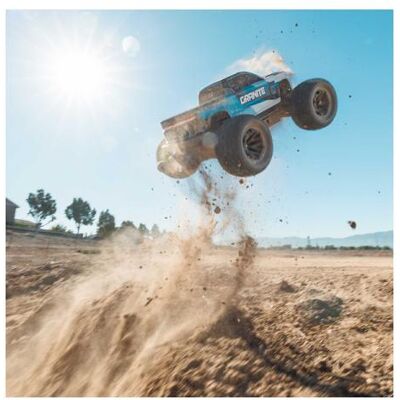 Arrma Granite 223S BLX 1:10 4WD RTR DSC červená Arrma Granite 223S BLX 1:10 4WD RTR DSC červená
