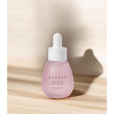 Needly Face Light Oil - Obnovuje přirozený lesk - 30mL Needly Face Light Oil - Obnovuje přirozený lesk - 30mL