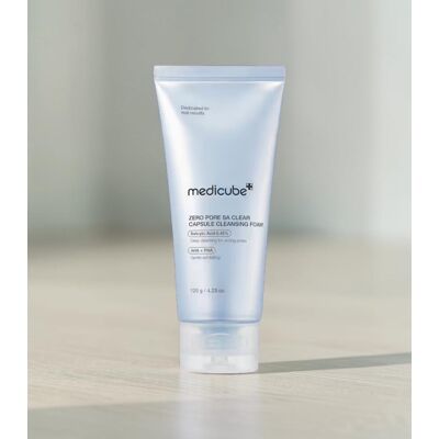 Medicube - Zero Pore Clearing Capsule Cleansing Foam - Čisticí pěna pro hloubkové čištění pórů 120g Medicube - Zero Pore Clearing Capsule Cleansing Foam - Čisticí pěna pro hloubkové čištění pórů 120g