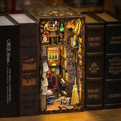 ART Book Nook sada - Kouzelný lékárník ART Book Nook sada - Kouzelný lékárník