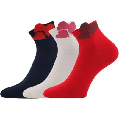 LONKA Ponožky dívčí ESRDIK s obrázky SRDÍČEK mix A (3 páry) 20-24 125495 LONKA Ponožky dívčí ESRDIK s obrázky SRDÍČEK mix A (3 páry) 20-24 125495