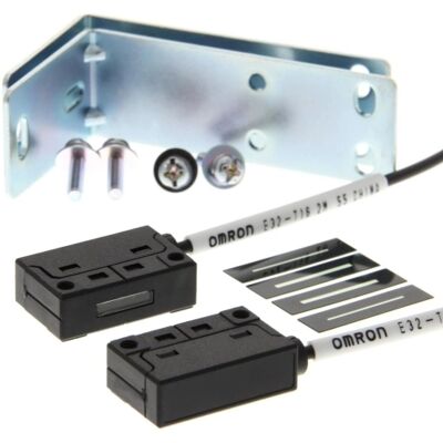 SENZOR OMRON E32T162M SENZOR OMRON E32T162M
