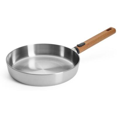 Woll Nerezová pánev Logic Steel s dřevěnou odnímatelnou rukojetí, Ø 24 cm 1524WLCS Woll Nerezová pánev Logic Steel s dřevěnou odnímatelnou rukojetí, Ø 24 cm 1524WLCS