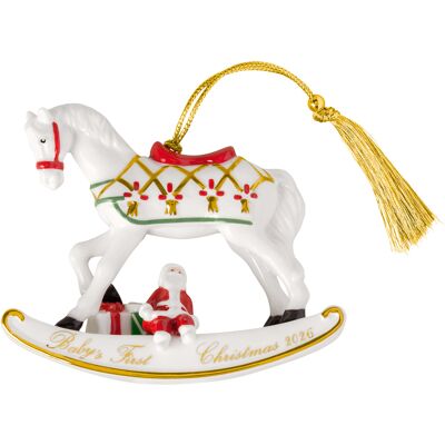 Villeroy & Boch Závěsná porcelánová ozdoba Christmas Classics 2026, Houpací kůň, 8,9 cm 14-8675-4359 Villeroy & Boch Závěsná porcelánová ozdoba Christmas Classics 2026, Houpací kůň, 8,9 cm 14-8675-4359