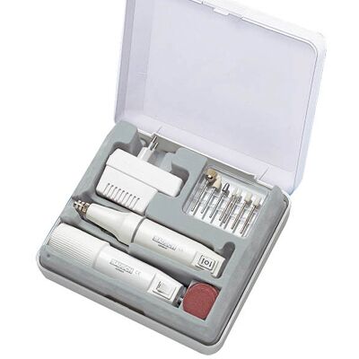 Bausch Maniküre/Pediküre Set - Elektrisches Nagelpflege-Set Bausch Maniküre/Pediküre Set - Elektrisches Nagelpflege-Set