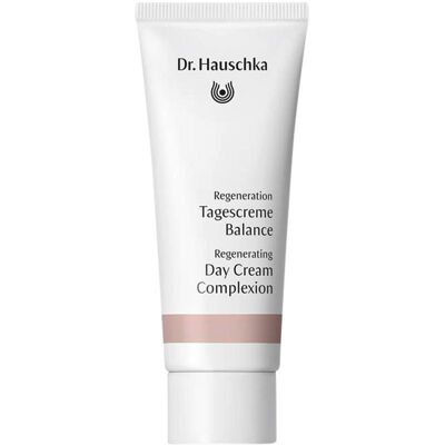 Dr. Hauschka - Tagescreme Regenerierend für das Gesicht - Unterstützung der natürlichen Hautfunktion Dr. Hauschka - Tagescreme Regenerierend für das Gesicht - Unterstützung der natürlichen Hautfunktion