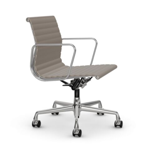 Vitra – Aluminium Chair EA 117 – beige