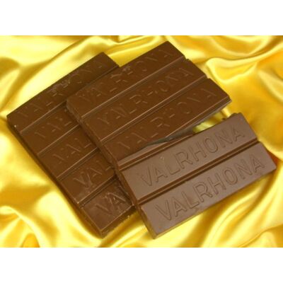 Valrhona Xocoline Block 41% 250g Valrhona Xocoline Block 41% 250g