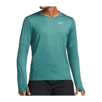 Nike T-Shirts & Poloshirts Elmnt Crew Eu S Male Nike T-Shirts & Poloshirts Elmnt Crew Eu S Male