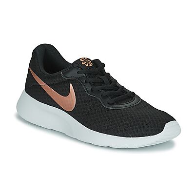 Nike Sneaker Wmns Nike Tanjun 36;35 1/2 Female Nike Sneaker Wmns Nike Tanjun 36;35 1/2 Female