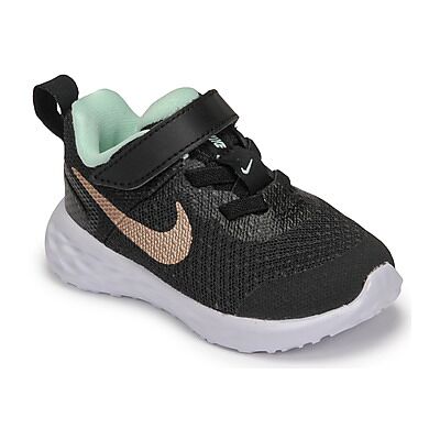 Nike Kinderschuhe Nike Revolution 6 19 1/2 Female Nike Kinderschuhe Nike Revolution 6 19 1/2 Female