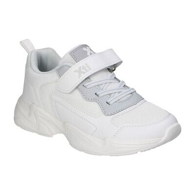 Xti Sneaker 105688 28;29;30;32 Female Xti Sneaker 105688 28;29;30;32 Female
