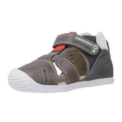 Biomecanics Flache Sandalen 202138 18;19 Biomecanics Flache Sandalen 202138 18;19