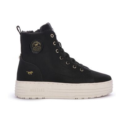Mustang Sneaker Black 36;38 Female Mustang Sneaker Black 36;38 Female
