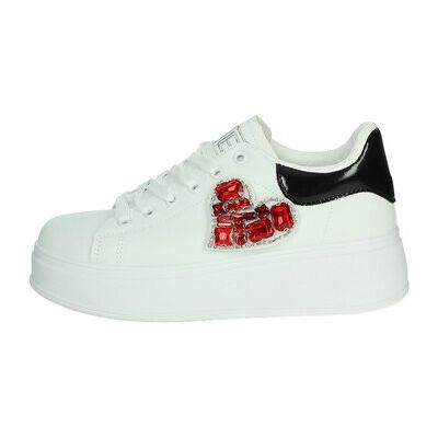 Laura Biagiotti Turnschuhe 8925 37;38;39;40;41 Female Laura Biagiotti Turnschuhe 8925 37;38;39;40;41 Female