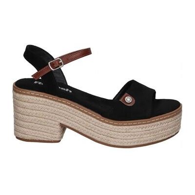 Refresh Keilabsatzsandalen 114778 37;38;39;40 Female Refresh Keilabsatzsandalen 114778 37;38;39;40 Female