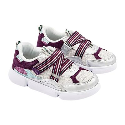 Chicco Sneaker 01063571000000 32 Female Chicco Sneaker 01063571000000 32 Female