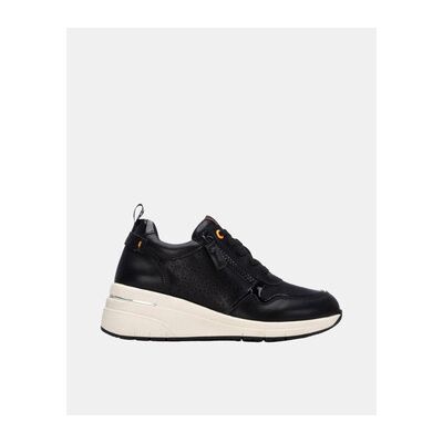 Refresh Sneaker 175052 36;37;38;39;40;41 Female Refresh Sneaker 175052 36;37;38;39;40;41 Female