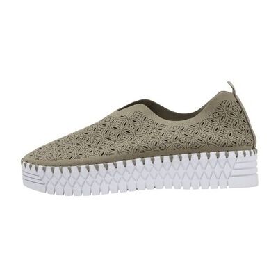 Limma Slip On Oblicuo 36;37;38;39;40;41 Female Limma Slip On Oblicuo 36;37;38;39;40;41 Female