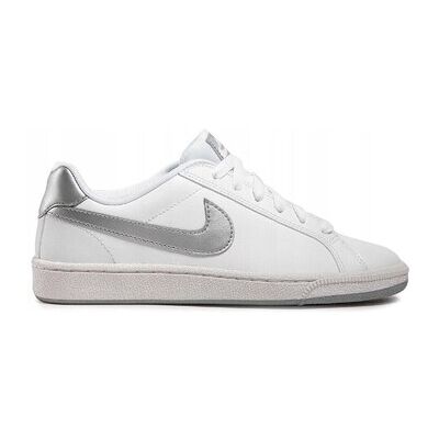Nike Sneaker Court Majestic 40 1/2 Female Nike Sneaker Court Majestic 40 1/2 Female