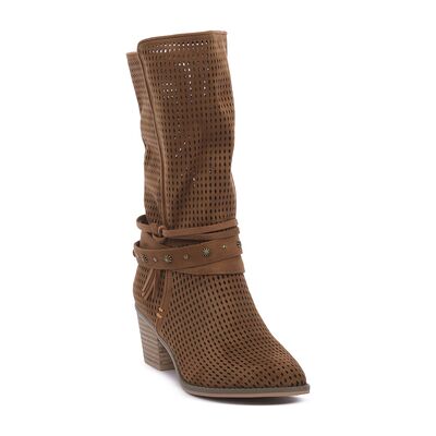 Refresh Stiefel Mit Absatz Camel 37;38;39;40 Refresh Stiefel Mit Absatz Camel 37;38;39;40