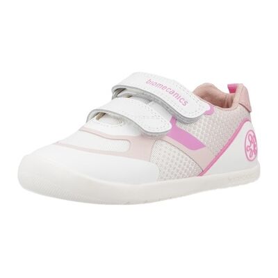 Biomecanics Kinderschuhe 262159b 19;20;21 Female Biomecanics Kinderschuhe 262159b 19;20;21 Female