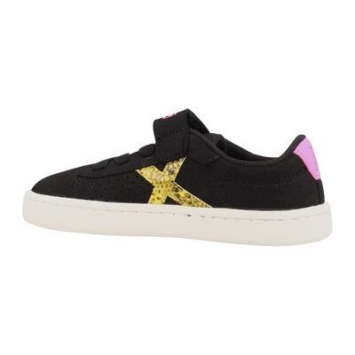 Munich Sneaker 8844007m 24;25;26;27;28;29;30;31;32 Female Munich Sneaker 8844007m 24;25;26;27;28;29;30;31;32 Female