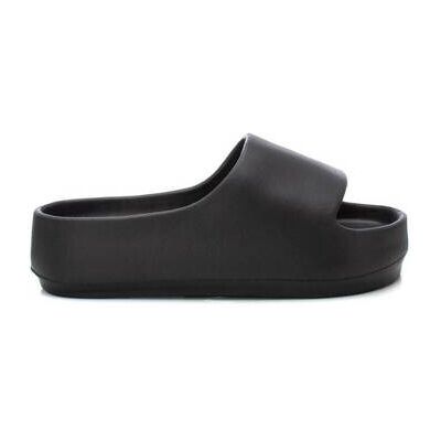 Refresh schwarze Sandalen - Bequeme Damenschuhe Refresh schwarze Sandalen - Bequeme Damenschuhe
