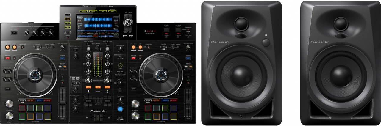 Pioneer DJ XDJ-RX2 + Pioneer DM-40 Pioneer DJ XDJ-RX2 + Pioneer DM-40