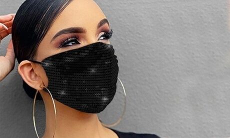 Groupon Goods Global GmbH 1x, 2x oder 4x Atemschutzmaske mit Pailletten in der Farbe nach Wahl für Damen Groupon Goods Global GmbH 1x, 2x oder 4x Atemschutzmaske mit Pailletten in der Farbe nach Wahl für Damen