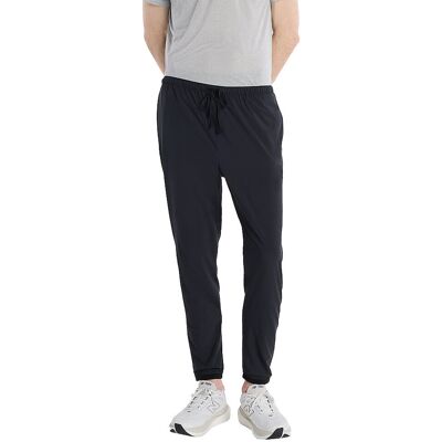NEW BALANCE Herren Jogginghose RC Essential schwarz L M NEW BALANCE Herren Jogginghose RC Essential schwarz L M