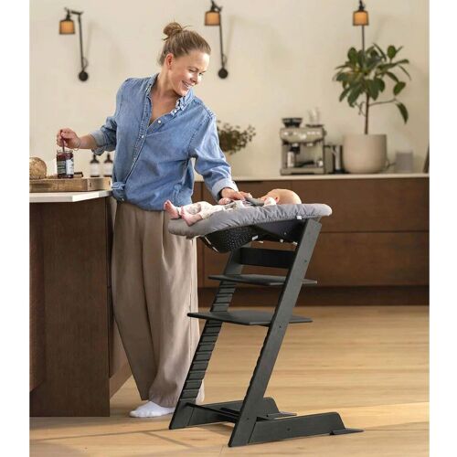 Stokke® Tripp Trapp® Bundle Treppenhochstuhl inkl. Newbornset deep grey braun