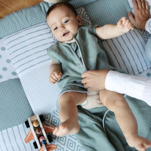 Emma & Noah Krabbeldecke Patchwork 140x140 cm gruen