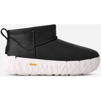 UGG® Classic Ultra Mini Wrap Tech Noir Boot für Herren in Black, Größe 44, Leder UGG® Classic Ultra Mini Wrap Tech Noir Boot für Herren in Black, Größe 44, Leder