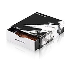 MYPOSTER Bilderbox mit 50 Fotos 10x10 cm im Design 